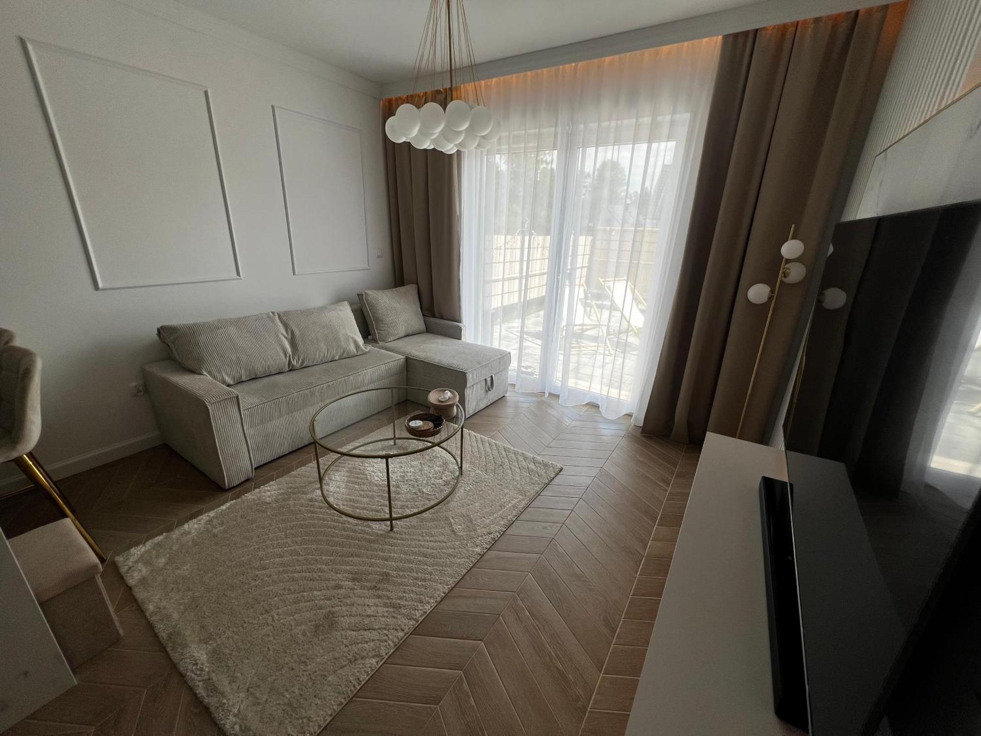 Apartament Paryska Jelenia Góra Exteriör bild